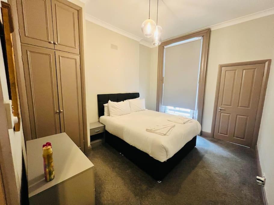 3 Notting Hill, Portobello Road-Amazing Location! London Ngoại thất bức ảnh